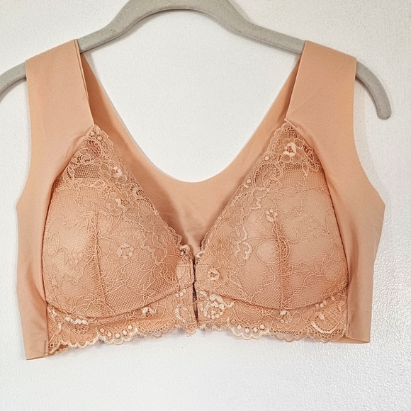 Front closure bra - Picture 1 of 4
